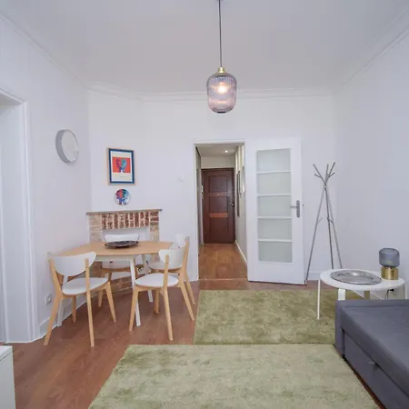 Charming Near Metro * Lisboa