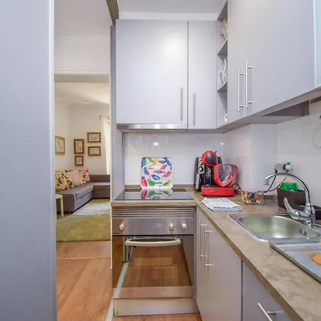 Charming Near Metro Apartman Lisboa