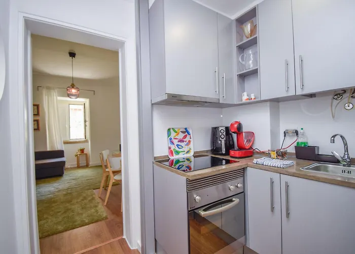 Appartement Charming Near Metro